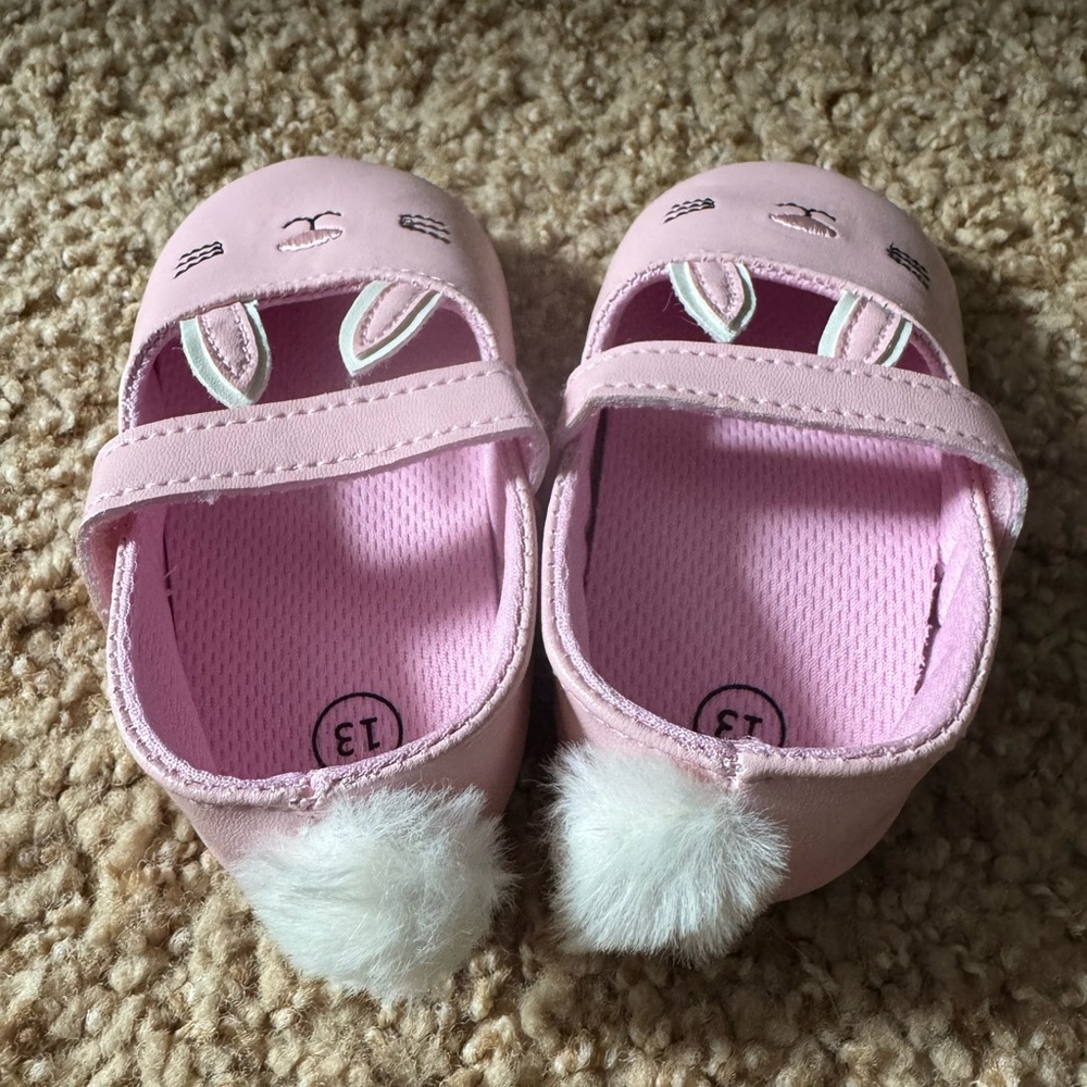 TWIN BUNDLE / Pink Bunny Kids Shoes - Picture 6 of 9